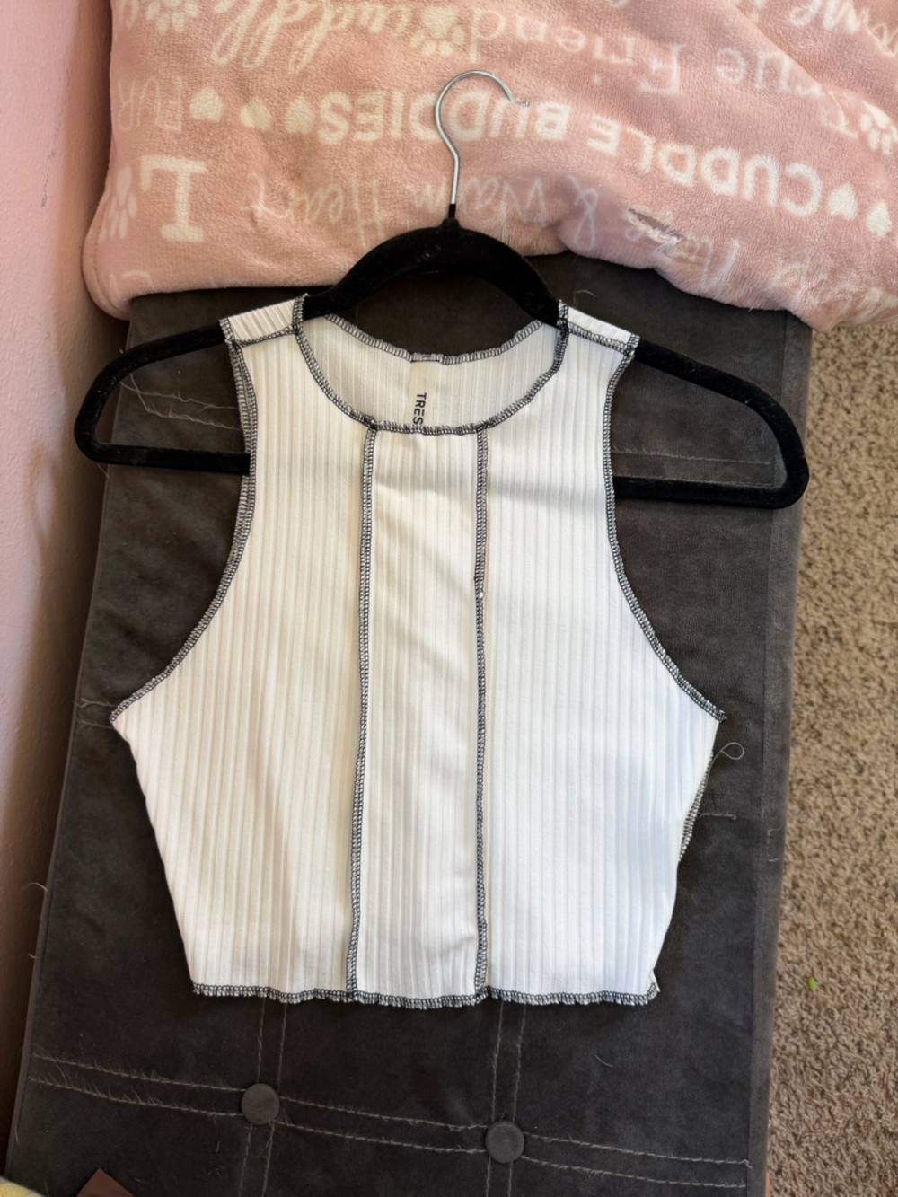 Ribbed White Contrast-Stitch Crop Tank Top